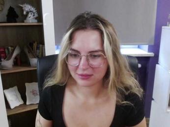 Soft-Zoey bongacams stream image