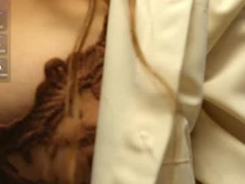 amilia4u chaturbate stream image