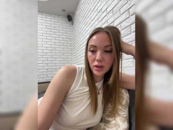 KitFox bongacams stream image