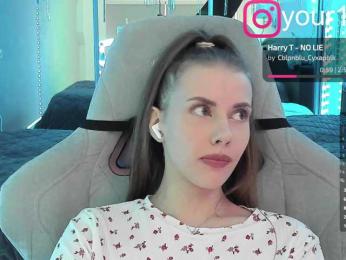 VikkiExtraCheese bongacams stream image