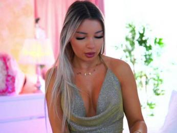 ArtTeasee bongacams stream image