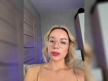 Mila-m bongacams stream image