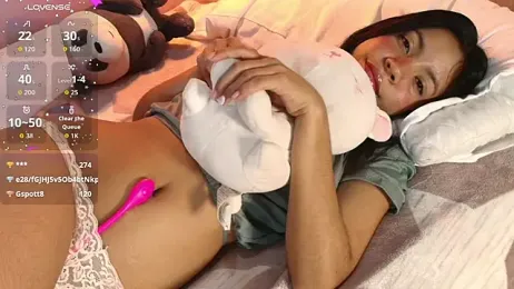 emily_sweett24 stripchat stream image