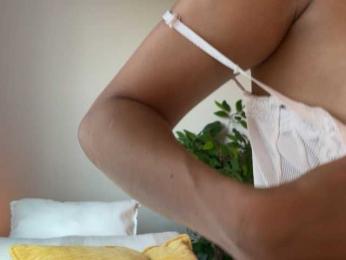 athena-th bongacams stream image