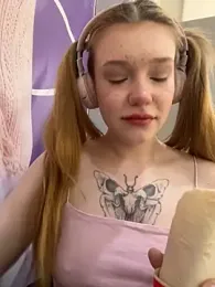 Honey___Hot stripchat stream image