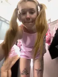 Honey___Hot stripchat stream image