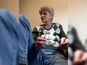 Reife-dame bongacams stream image