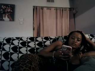 sexiiimamiii23 camsoda stream image