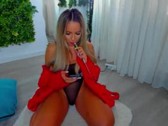 zinasquirts chaturbate stream image