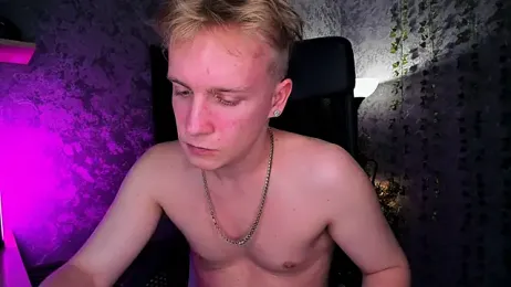 AlexxSweet stripchat stream image