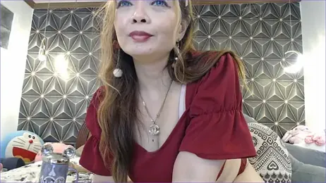 yummymeily stripchat stream image