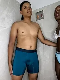 valmon21 stripchat stream image