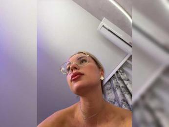 Mila-m bongacams stream image