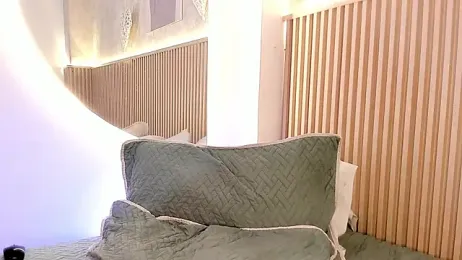 daiana_curly stripchat stream image