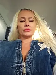 MILFBARBY stripchat stream image