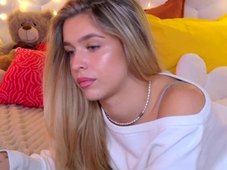 Maci Reynolds flirt4free stream image