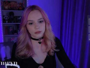 fymryn bongacams stream image