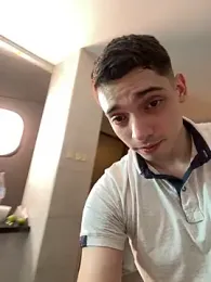 kevin_hotgirls stripchat stream image