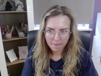 Soft-Zoey bongacams stream image