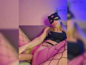 PUSSECHKA bongacams stream image