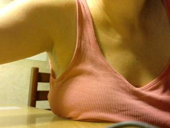 Frummi bongacams stream image