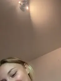 CherryEmmy stripchat stream image