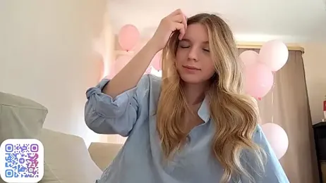 FruityXo stripchat stream image