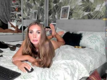 Aurora108 bongacams stream image