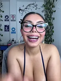 zui_lu stripchat stream image