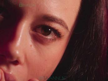 Taanni bongacams stream image