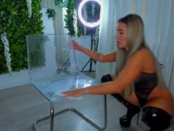 zinasquirts chaturbate stream image