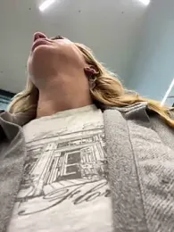 Sweet___Emily stripchat stream image