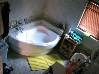 voyeurcam-julmodels-bath-1st-2 camsoda stream image