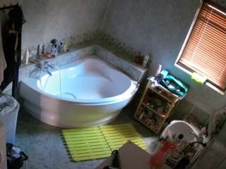 voyeurcam-julmodels-bath-1st-2 camsoda stream image