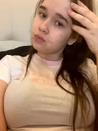 HornyGirlH stripchat stream image