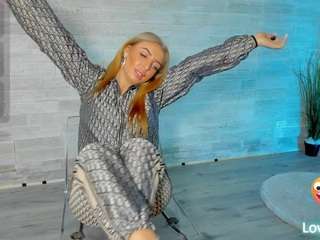 rubby-shine camsoda stream image