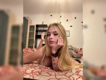 VladaMais bongacams stream image