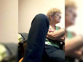 Reife-dame bongacams stream image