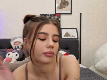 dolly-ll bongacams stream image