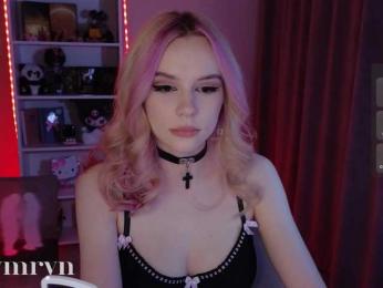 fymryn bongacams stream image