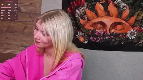 DaisyElmers stripchat stream image