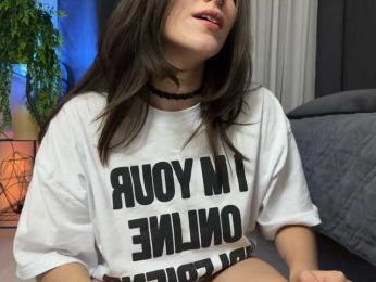 EzheVika bongacams stream image