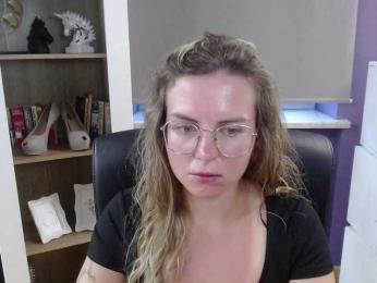 Soft-Zoey bongacams stream image