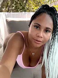 HaileyDiana stripchat stream image