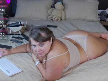 FLUFFY_BEAUTY bongacams stream image