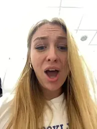 Sweet___Emily stripchat stream image