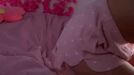 KarinBates stripchat stream image