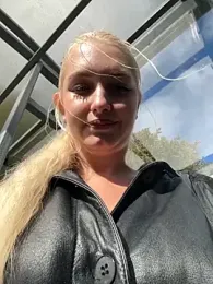 Milkyy_wway stripchat stream image