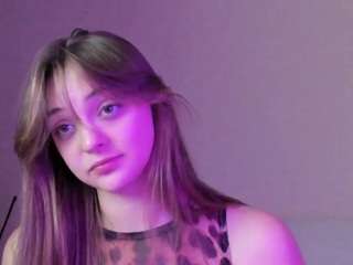 may-flowere camsoda stream image