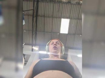 Cocochanell bongacams stream image